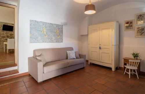 Conscente Apartment | Adelasia by Interhome