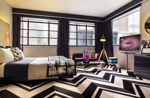 Melbourne Central Business District Hotel | Adelphi Hotel