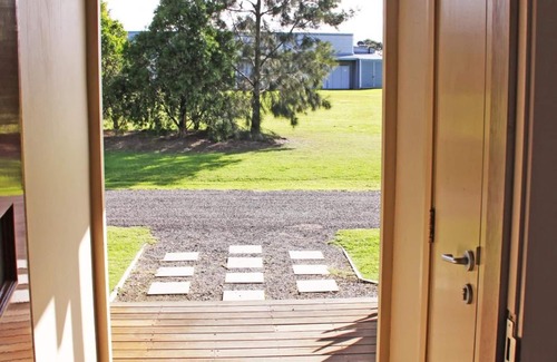 Lovedale Apartment | Adina Vineyard