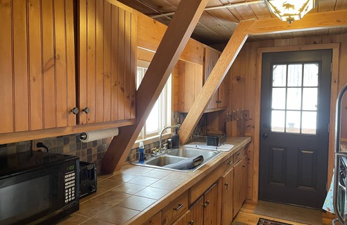 Jay Cabin | Adirondack A-Frame - Ski/Cozy/Mountain Retreat