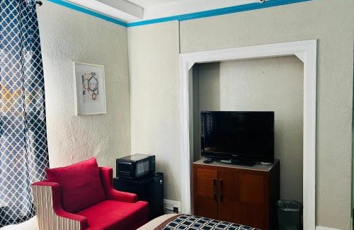 Tenderloin Hotel | Admiral Hotel
