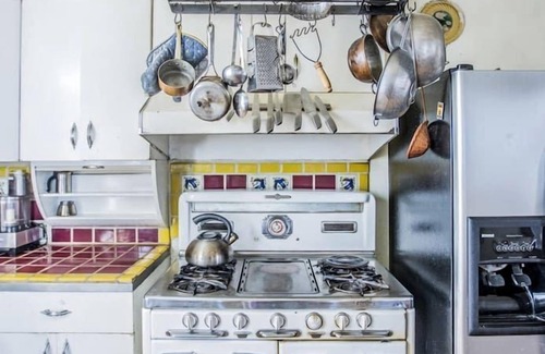 San Cristobal Cabin | Adobe Cottage on Organic Farm Stay near Taos, New Mexico