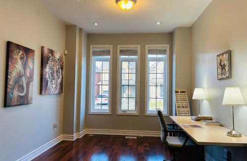 Ajax House | Adorable Full house in Ajax Incl Basement