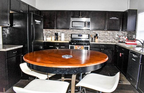 Las Vegas House | Advantage Court