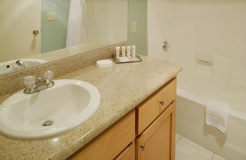 San Diego Country Estates Hotel | Adventure Awaits! Pool, Fishing, Parking, Hiking, Near Barona Speedway