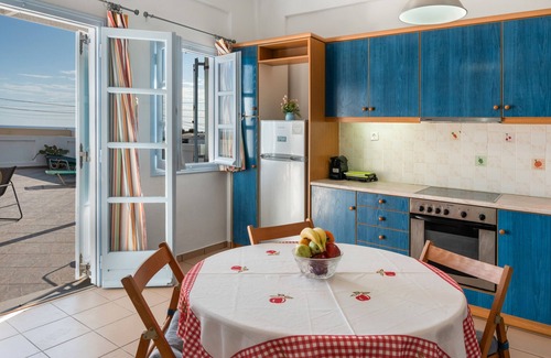 Perivolos Apartment | Aegean Blue Santorini Perivolos near the Beach with Sea View & Wi-Fi