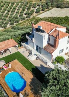 Athanatoi Villa | Aegli Villa - Private Retreat near Heraklion