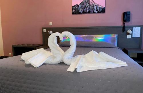Issy-les-Moulineaux Hotel | Aero Hotel