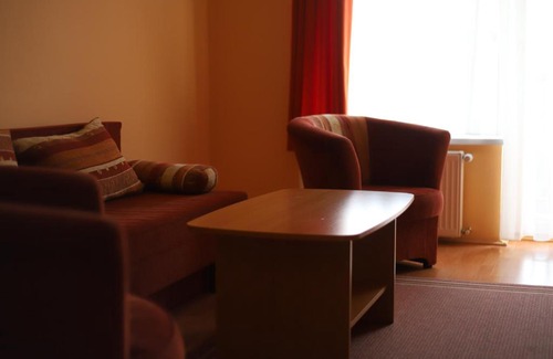 Heviz Apartment | Afamado apartman Fisli