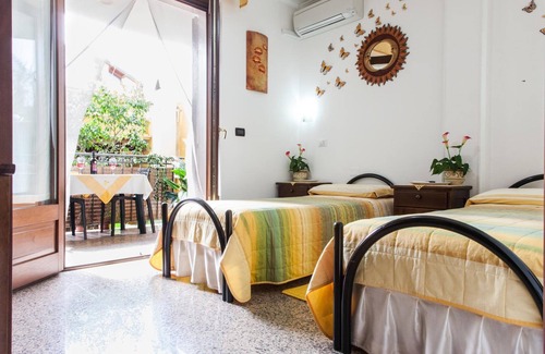 Torre Grande House | Affittacamere Acquamarina