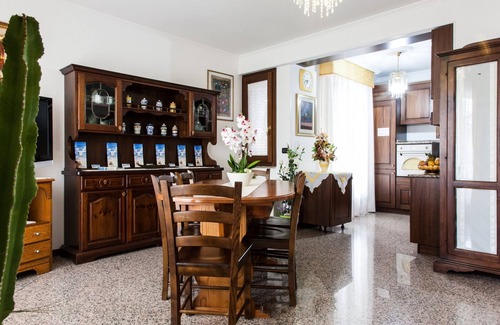 Torre Grande House | Affittacamere Acquamarina