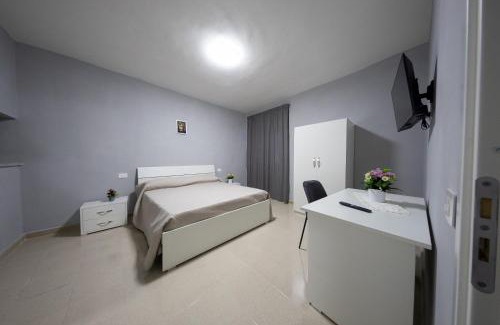 Airola Hotel | AFFITTACAMERE al CASTELLO AIROLA BN