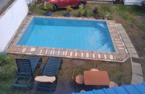 Calebasses Apartment | Affordable 2nd-floor apartment with pool close to the sea
