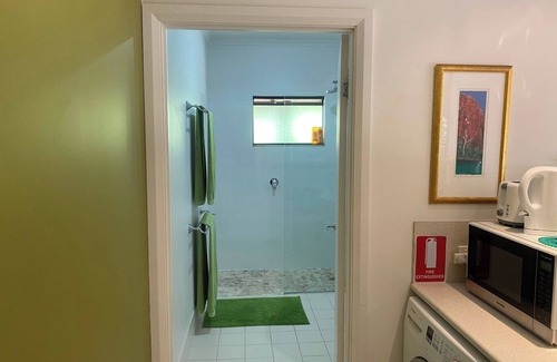 Kalgan Apartment | Affordable family friendly farm stay studio