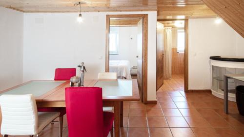 Aranga House | AG Casa Brañas, en aldea rural gallega