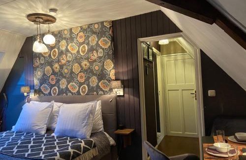 Hoogkarspel Bed & Breakfast | Agapanthus bed and breakfast