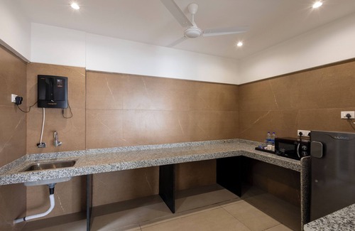 Harnai Apartment | Agastya Sea View Resort & Spa