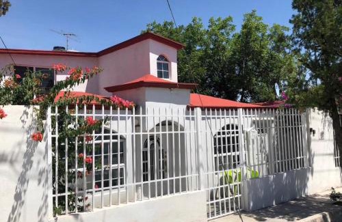 Chihuahua Apartment | Agradable* y Cómodo Departamento Familiar (WiFi)