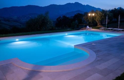 Castiglione Messer Raimondo House | agriturismo borgo del ginepro