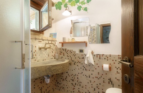 Mercatello sul Metauro Hotel | Agriturismo La Grotta dei Folletti