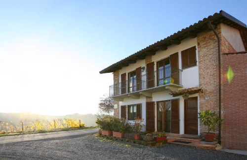 Neive House | Agriturismo Antichi Poderi Gallina