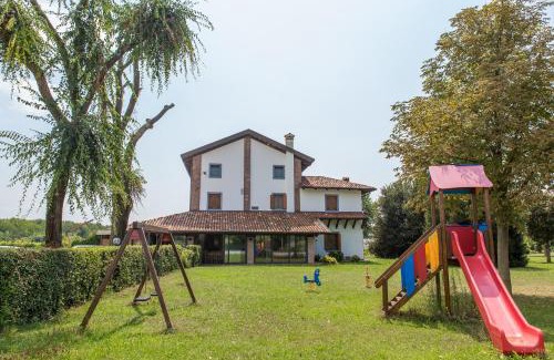 Pozzuolo del Friuli Bed & Breakfast | Agriturismo Cjasal di Pition