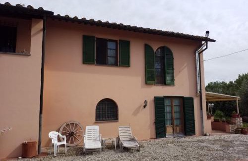 Pontedera House | Agriturismo Podere Travalda