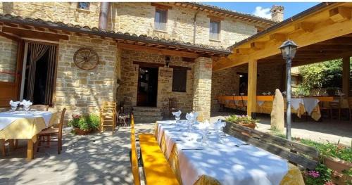 Valfornace House | Agriturismo Roccamaia