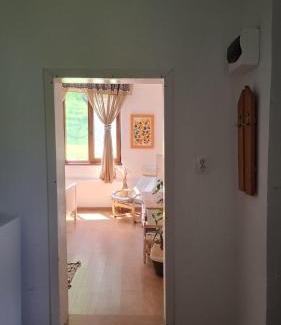Bucuresci House | Agroturism Sesuri 151