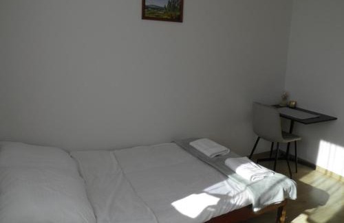 Bodzentyn House | Agroturystyka Tęczowa Dolina