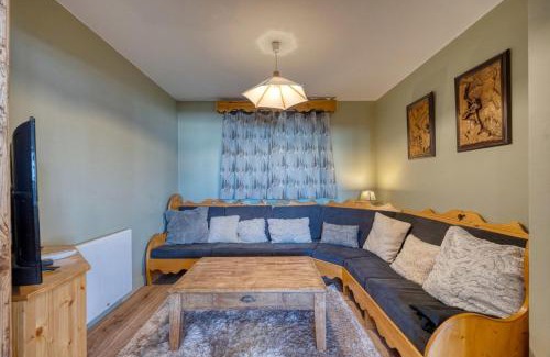 Saint-Nazaire-les-Eymes Ski Chalet | #AH16 Les Quirlies Sublime family cottage