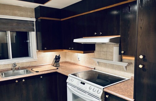 Laval Condo | Ahava, center of Laval