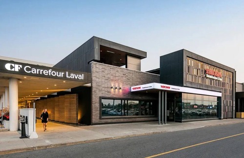 Laval Condo | Ahava, center of Laval