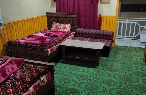 Murree House | Ahmed Guest House