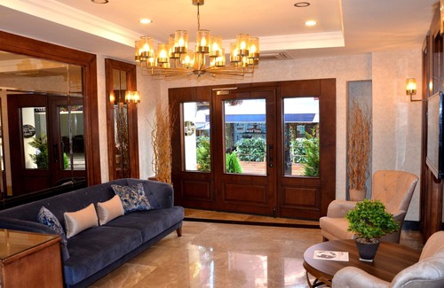 Kumkapi Hotel | Ahmet Efendi Konagi