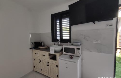 Hadera Bed & Breakfast | Ahuzat Shaul Seaside