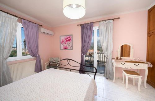 Kefalonia Apartment | AIGLI ELEGANT SEA VIEW APARTMENT IN ARGOSTOLI