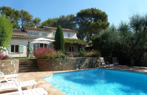 Cavaliere Villa | Air-conditioned family villa/pool, close to town center & beaches