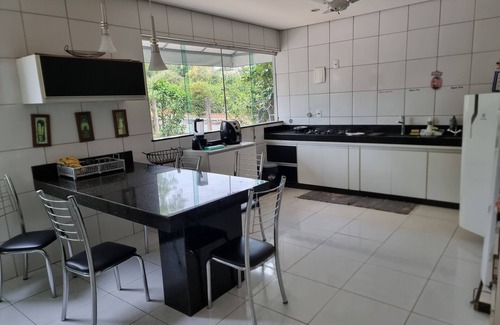 Carolina Belo House | AIR CONDITIONING IN THE LAGOON ROOMS INSIDE THE ARMED WATCH LOT