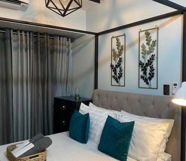Bel-Air Apartment | AIR RESIDENCES Makati Netflix plus 200 mbps digital door lock