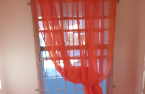 Bridgetown Apartment | airbnb.com/h/palacerentalsbb airbnb.com/h/palacerentals2bb