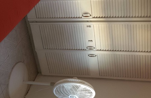 Bridgetown Apartment | airbnb.com/h/palacerentalsbb airbnb.com/h/palacerentals2bb