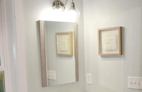 Old Village Cottage | Airy and Bright Old Village Apartment in the heart of Mount Pleasant