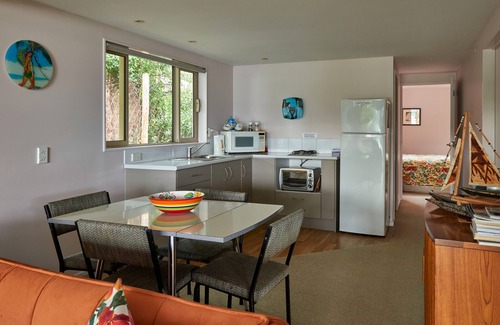 Akaroa Apartment | Akaroa on the Beach Apartments