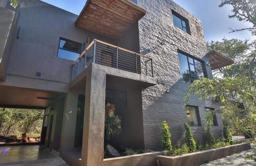Marloth Park Villa | Akasha by Kruger Nights