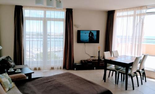 Aheloy Apartment | AKB Apartment Sea View