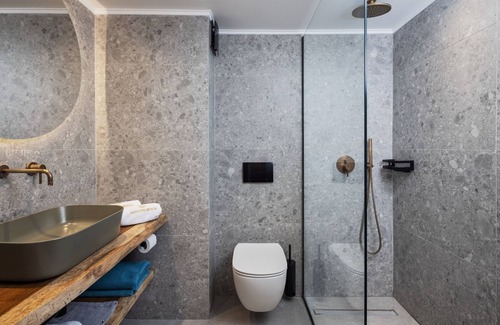 Lakones Hotel | Akrotiri Beach Resort Hotel - Adults friendly