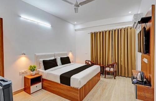 Sector 39 Hotel | Akshay Medanta hospitility