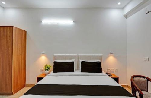 Sector 39 Hotel | Akshay Medanta hospitility