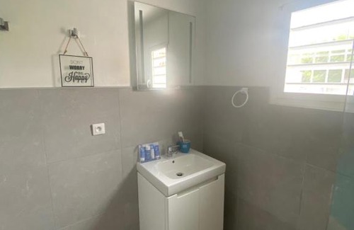 Grand Case House | Akunamatata Guest House Grand Case